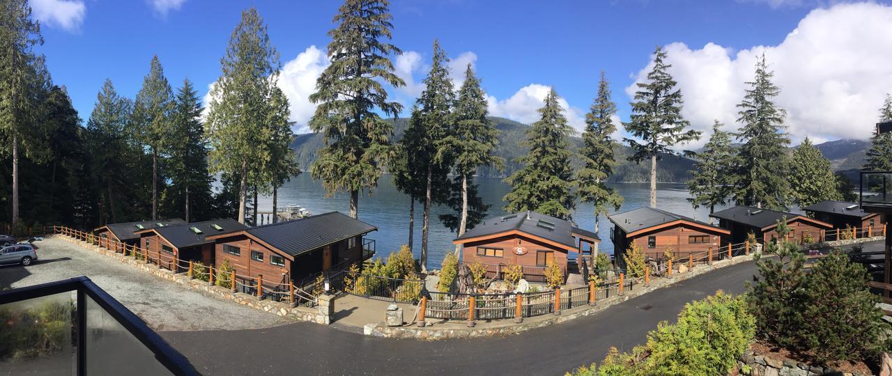 Tilby'S Rainbow Cottage Port Renfrew Exterior photo