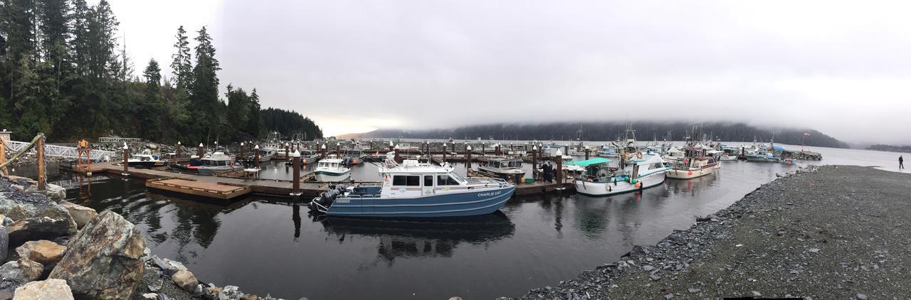 Tilby'S Rainbow Cottage Port Renfrew Exterior photo